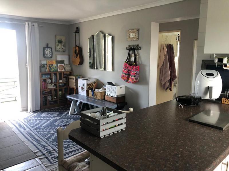 To Let 2 Bedroom Property for Rent in Vredekloof East Western Cape